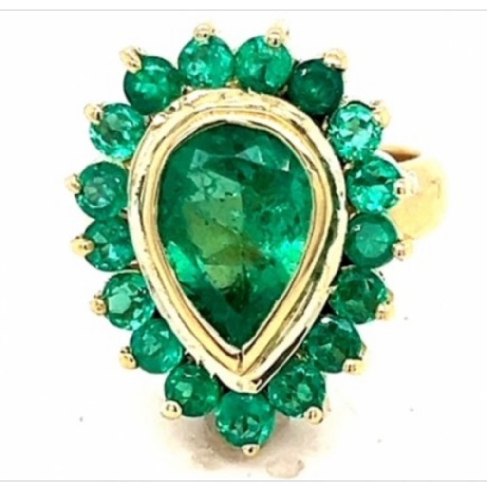 18K Colombian Royal Engagement In Opulent Elegance - Picture 1 of 4